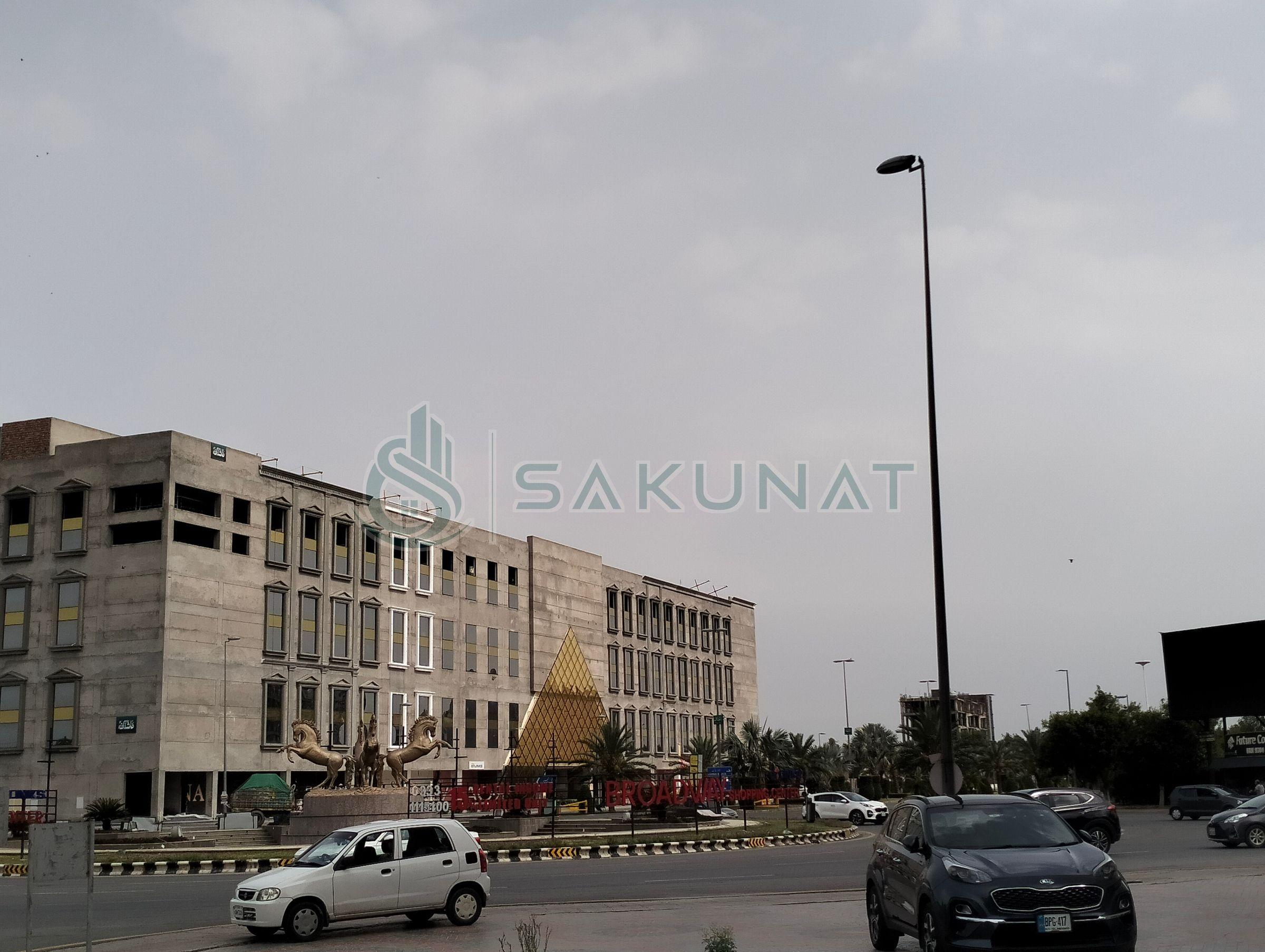555 Sq. ft Shop for sale in Bahria Town - Quaid Block, Lahore