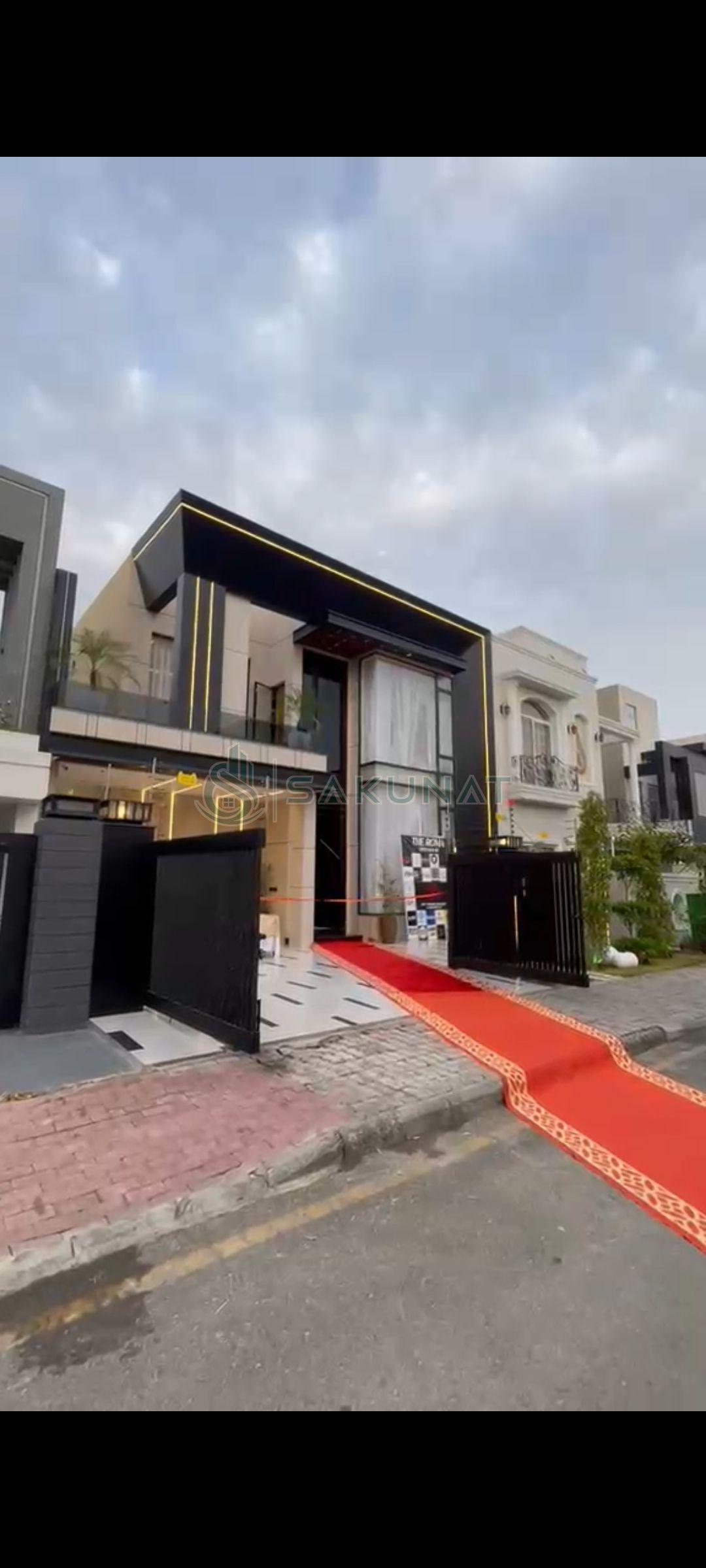 11 Marla 5-bedroom House for sale in Bahria Town - Ghaznavi Block, Lahore