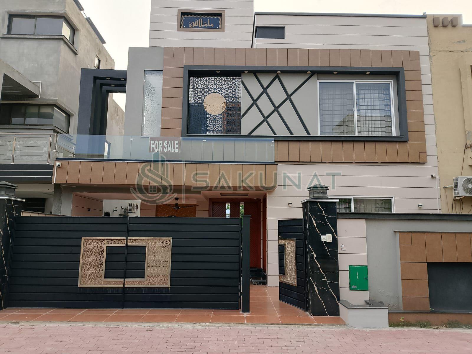 10 Marla 5-bedroom House for sale in Bahria Town - Gulbahar Block, Lahore